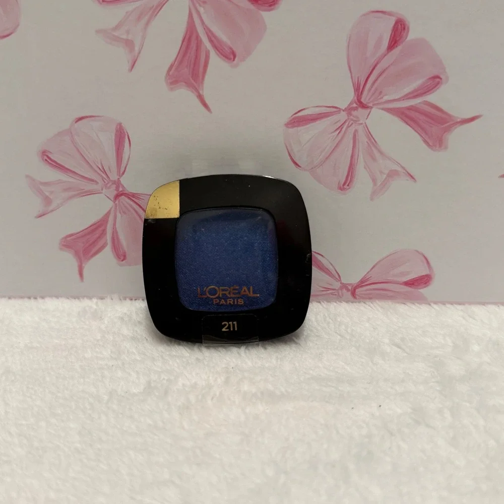 Loreal‎ Paris Color Riche Eyeshadow 211 Grand Bleu Single